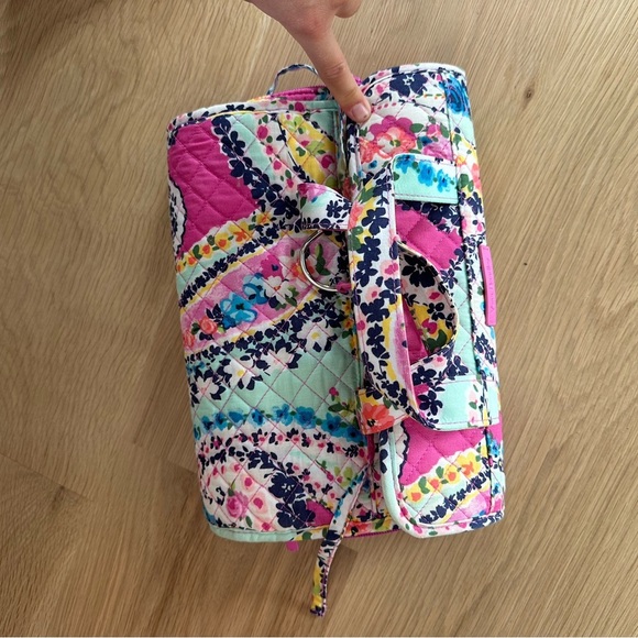 Vera Bradley Accessories - Vera Bradley Pink Paisley Hanging Organizer